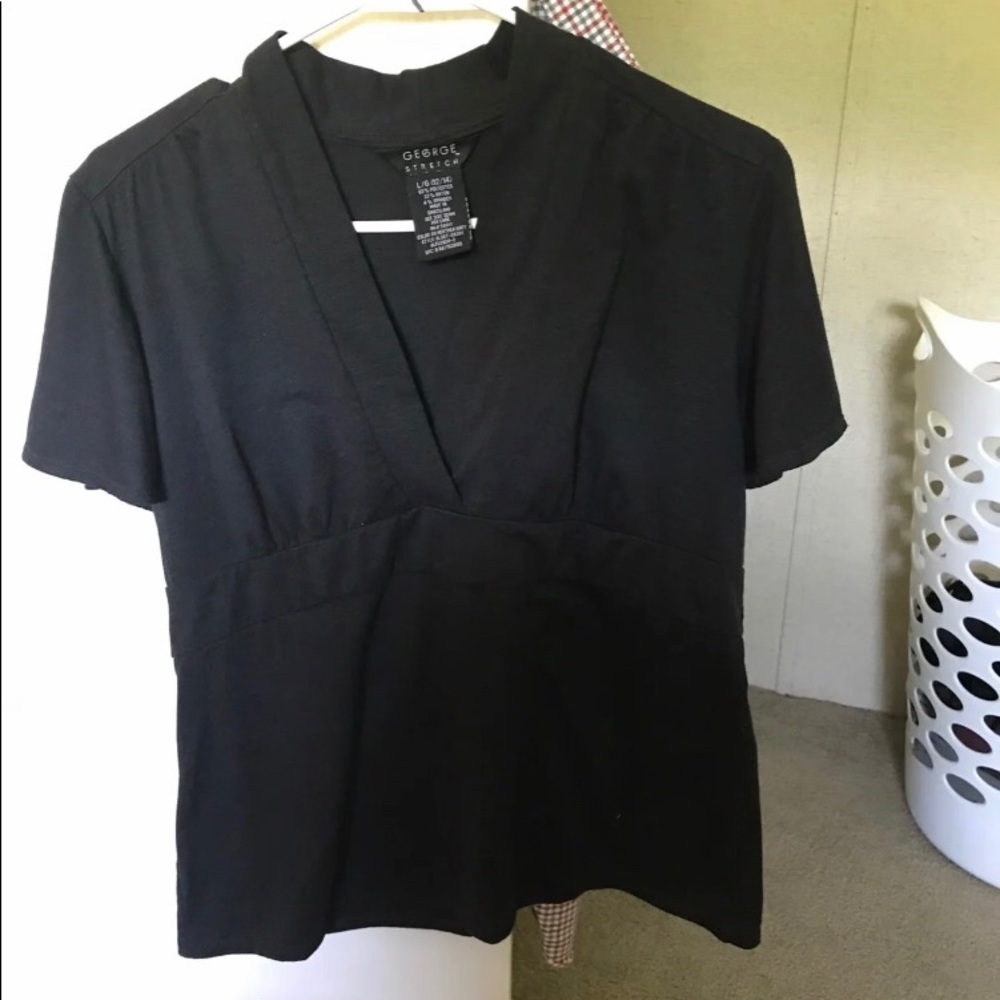 Women’s short sleeve top